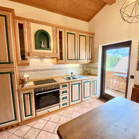 Cesa Mesa Apartment Canazei
